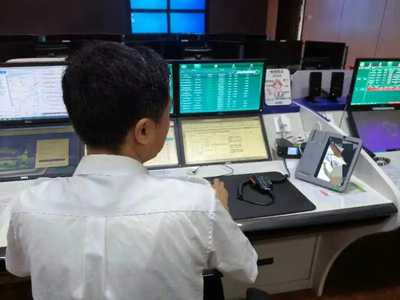 辽宁一老人洗澡时突然晕倒 家属给宁波“120”打来电话求救
